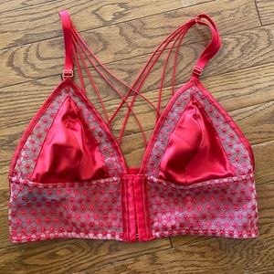 Victoria’s Secret bra